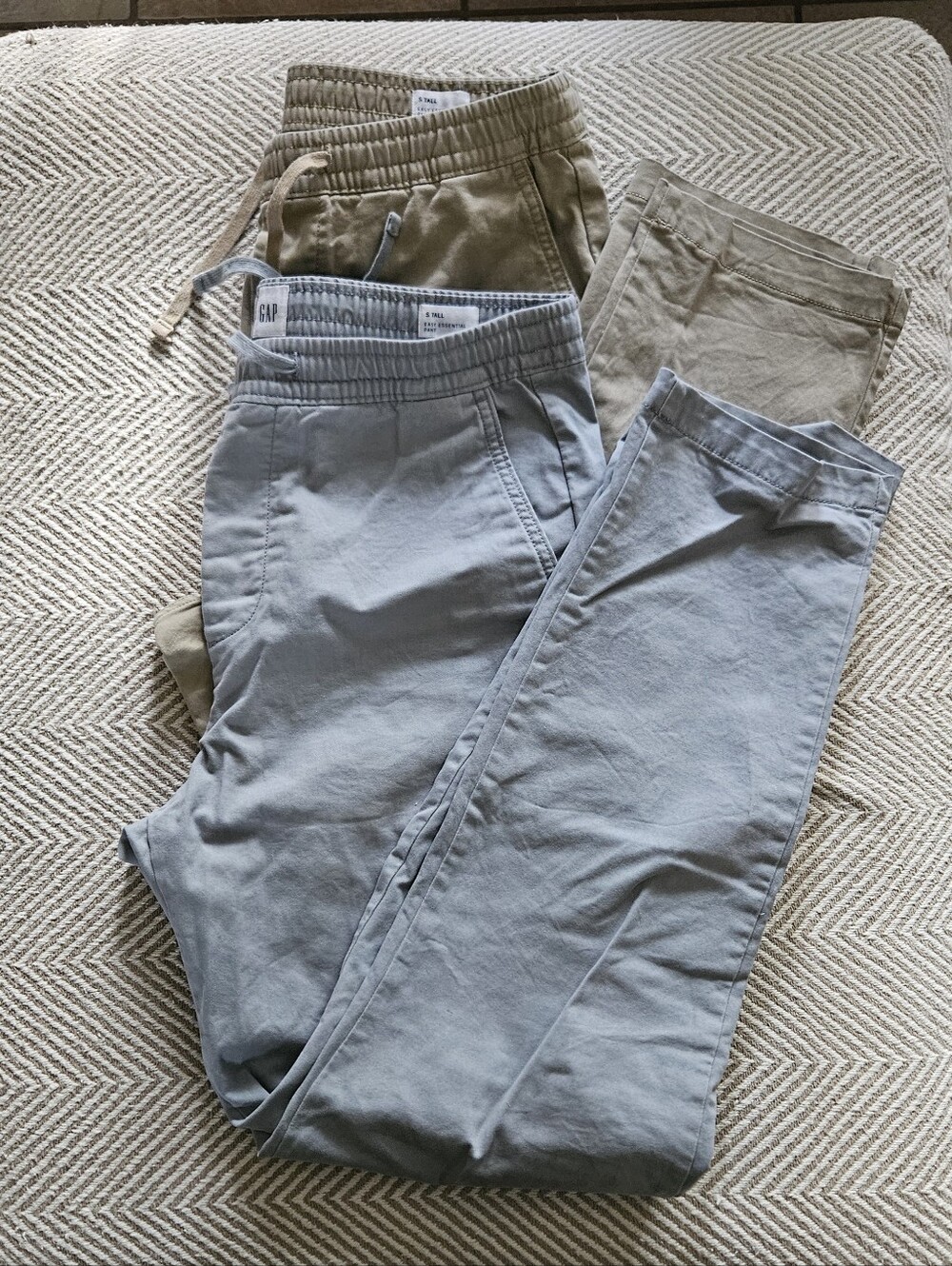 Bundle Of 2 GAP Men's Chino Jogger Pants